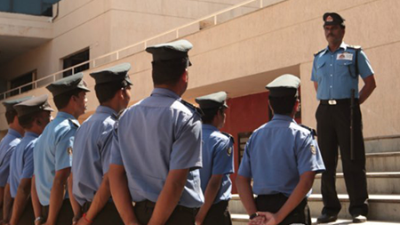 GFiN007_ English: Guard Force Briefings and 1st Parade Checks