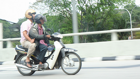 SDT005_Arabic: Motorcyclists Safe Driver Program